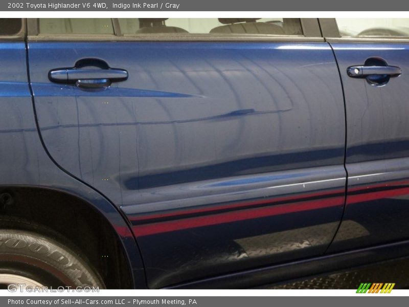 Indigo Ink Pearl / Gray 2002 Toyota Highlander V6 4WD