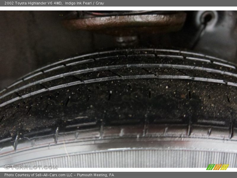 Indigo Ink Pearl / Gray 2002 Toyota Highlander V6 4WD