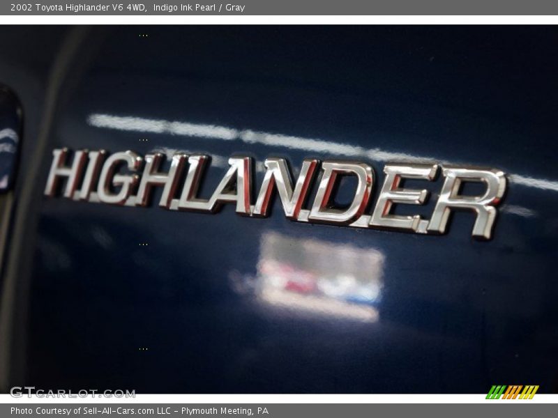 Indigo Ink Pearl / Gray 2002 Toyota Highlander V6 4WD