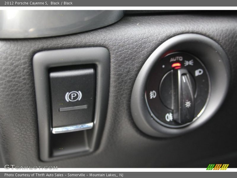 Black / Black 2012 Porsche Cayenne S