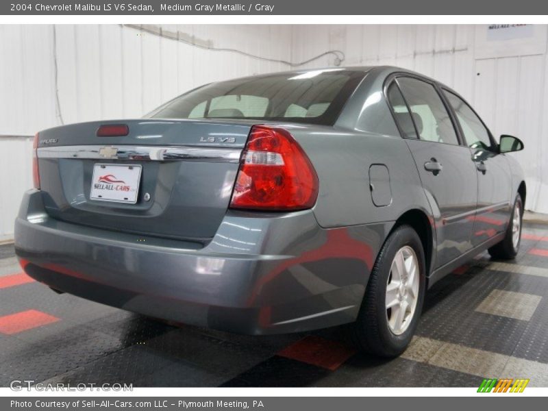 Medium Gray Metallic / Gray 2004 Chevrolet Malibu LS V6 Sedan