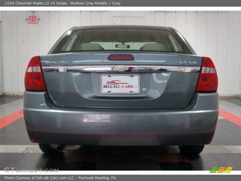 Medium Gray Metallic / Gray 2004 Chevrolet Malibu LS V6 Sedan