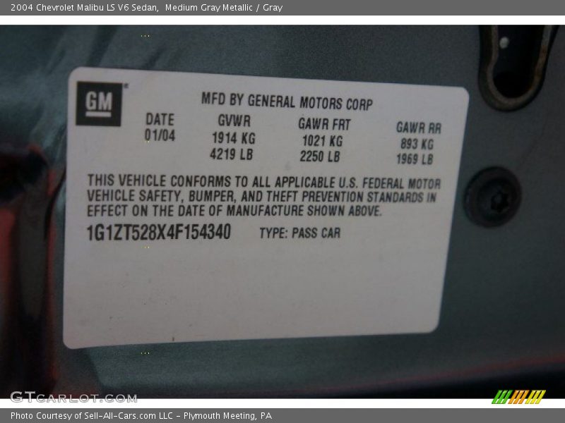 Medium Gray Metallic / Gray 2004 Chevrolet Malibu LS V6 Sedan