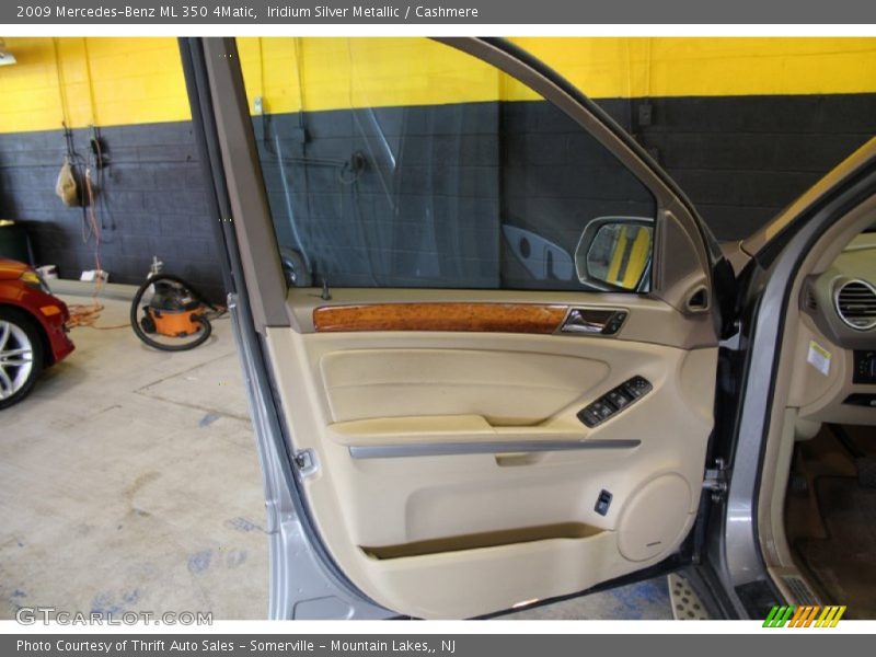 Iridium Silver Metallic / Cashmere 2009 Mercedes-Benz ML 350 4Matic