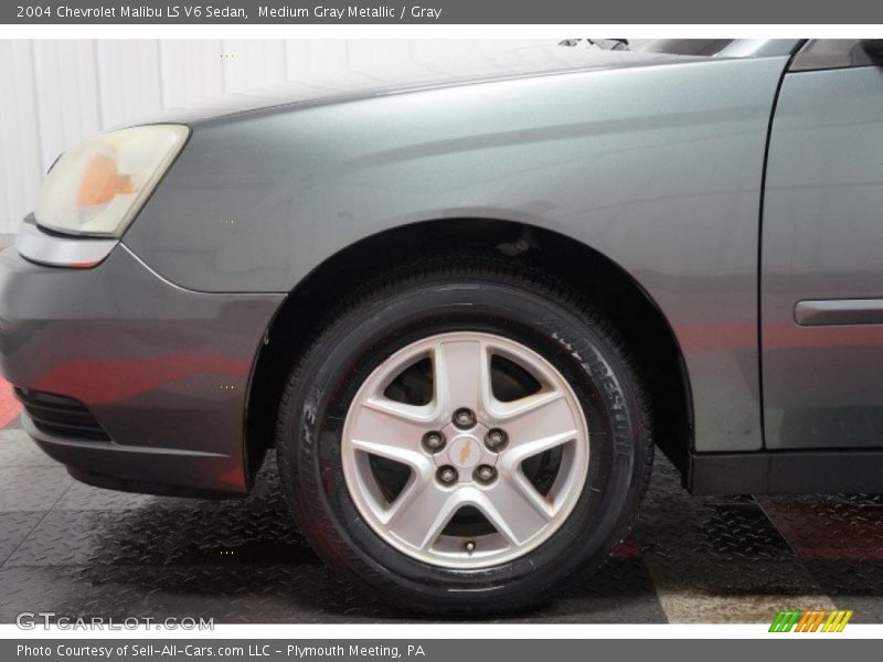 Medium Gray Metallic / Gray 2004 Chevrolet Malibu LS V6 Sedan