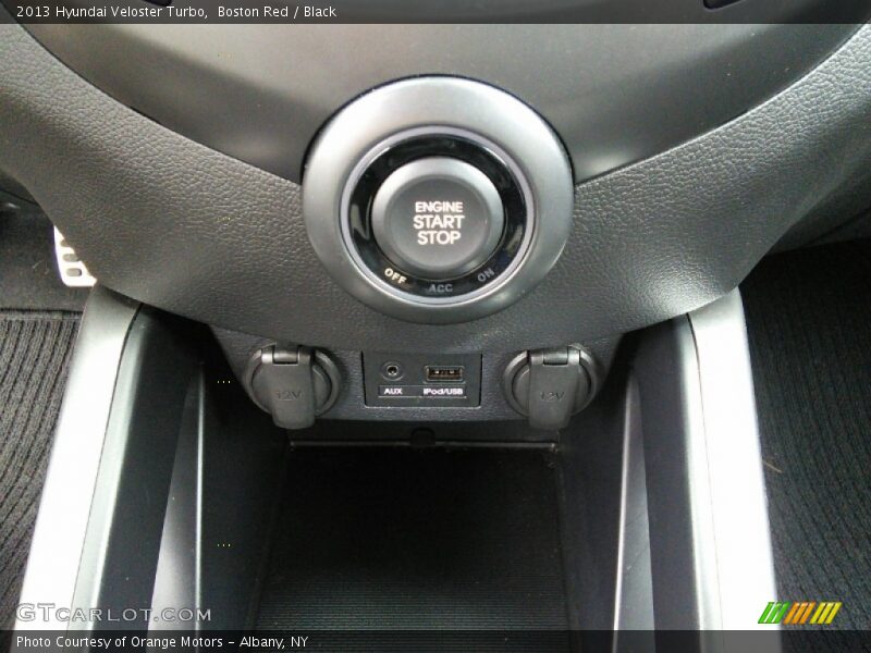 Boston Red / Black 2013 Hyundai Veloster Turbo