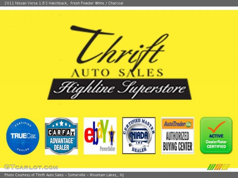 Fresh Powder White / Charcoal 2011 Nissan Versa 1.8 S Hatchback