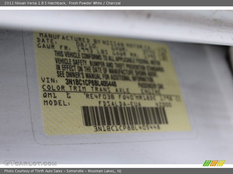 Fresh Powder White / Charcoal 2011 Nissan Versa 1.8 S Hatchback