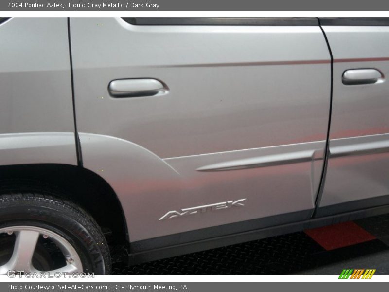 Liquid Gray Metallic / Dark Gray 2004 Pontiac Aztek