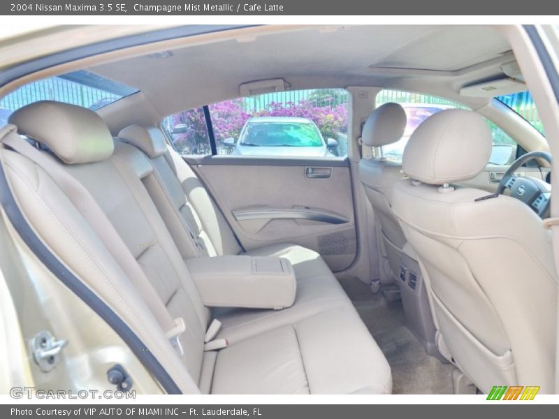 Champagne Mist Metallic / Cafe Latte 2004 Nissan Maxima 3.5 SE