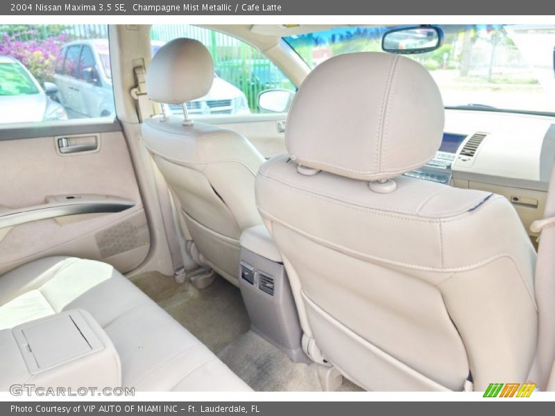 Champagne Mist Metallic / Cafe Latte 2004 Nissan Maxima 3.5 SE
