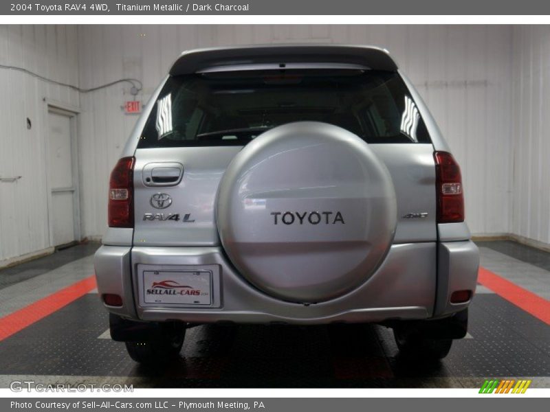 Titanium Metallic / Dark Charcoal 2004 Toyota RAV4 4WD