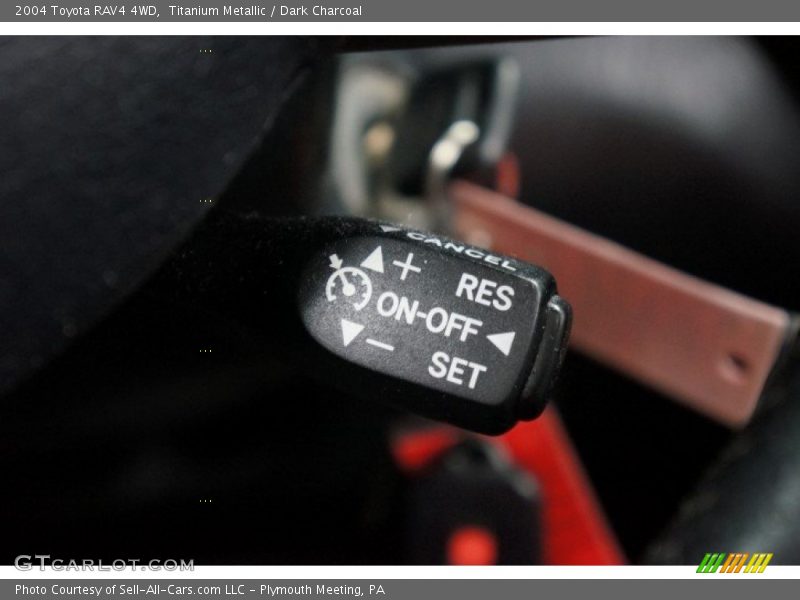 Titanium Metallic / Dark Charcoal 2004 Toyota RAV4 4WD