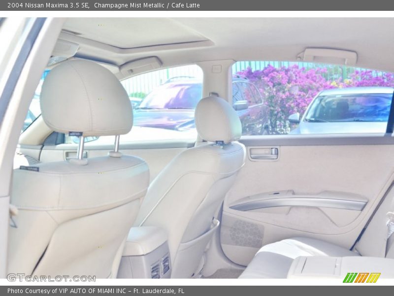 Champagne Mist Metallic / Cafe Latte 2004 Nissan Maxima 3.5 SE
