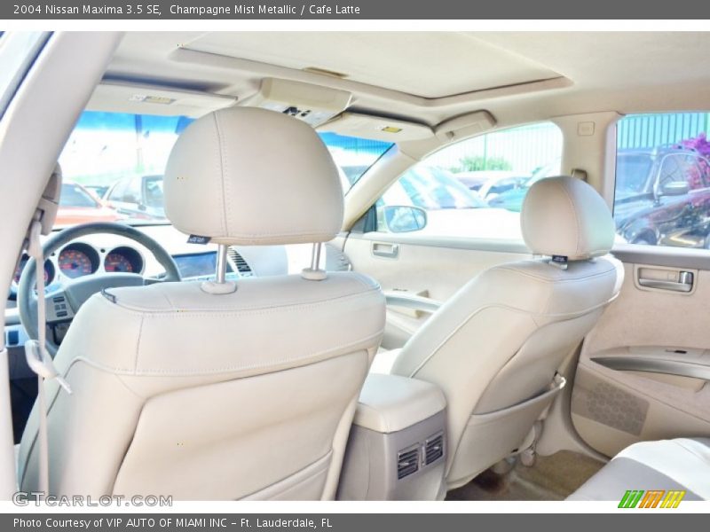 Champagne Mist Metallic / Cafe Latte 2004 Nissan Maxima 3.5 SE