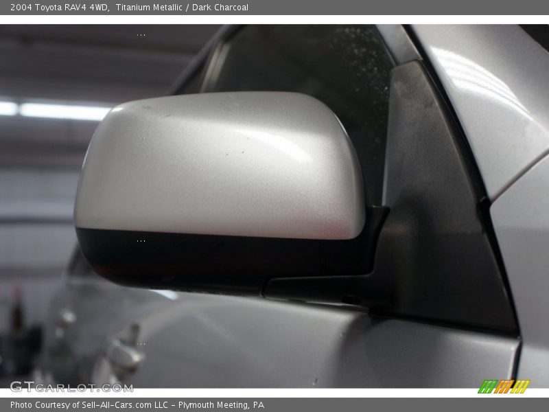 Titanium Metallic / Dark Charcoal 2004 Toyota RAV4 4WD