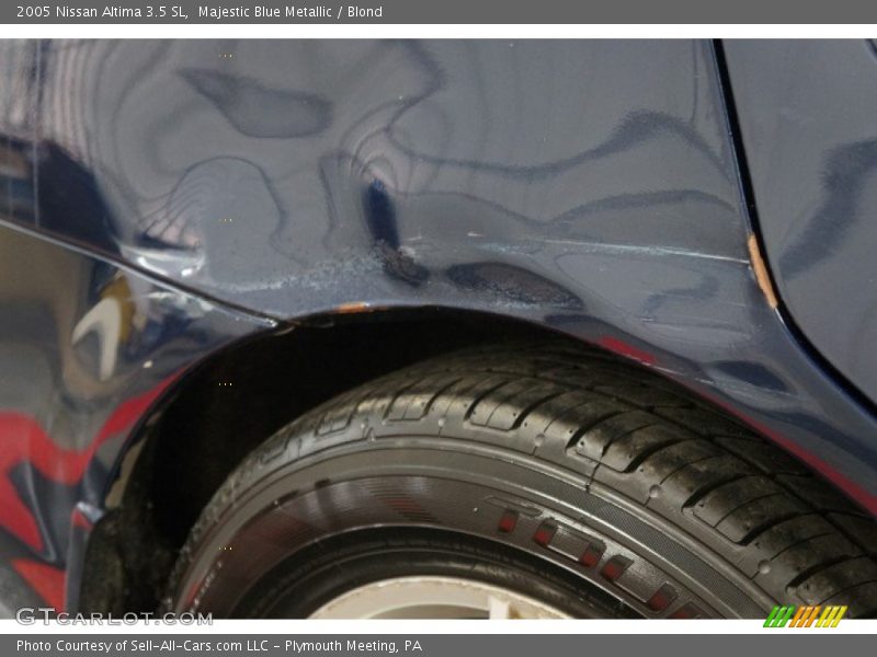 Majestic Blue Metallic / Blond 2005 Nissan Altima 3.5 SL