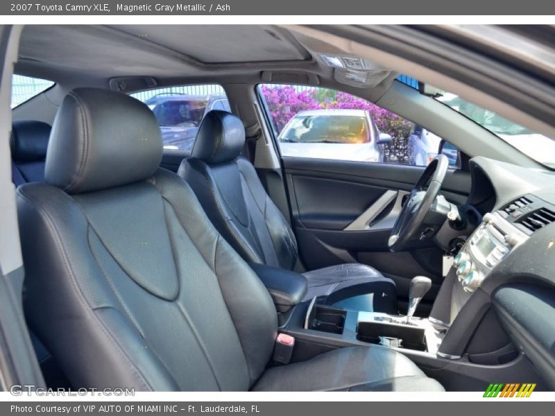 Magnetic Gray Metallic / Ash 2007 Toyota Camry XLE