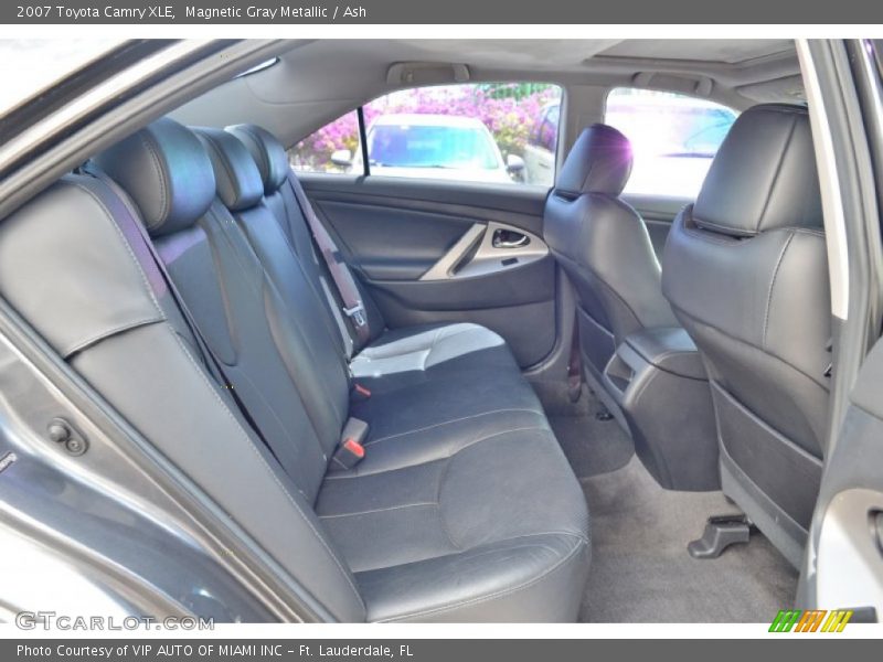 Magnetic Gray Metallic / Ash 2007 Toyota Camry XLE