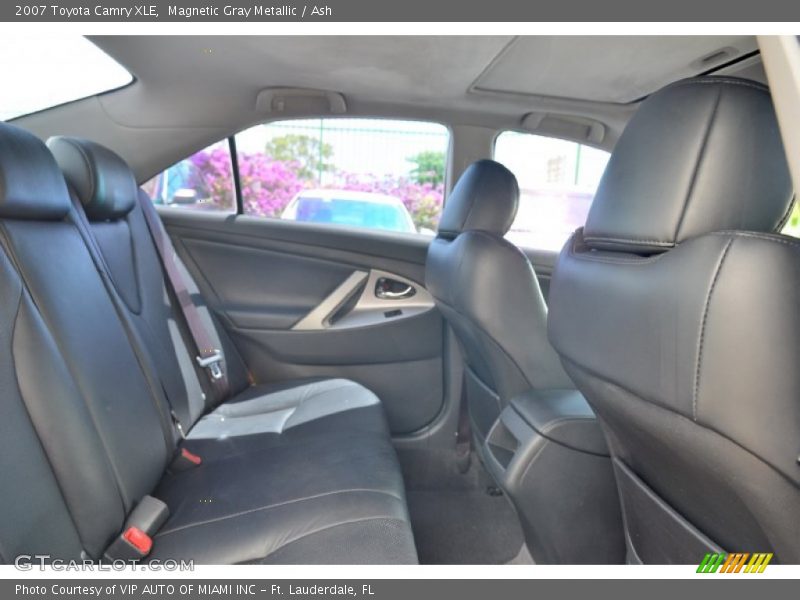 Magnetic Gray Metallic / Ash 2007 Toyota Camry XLE