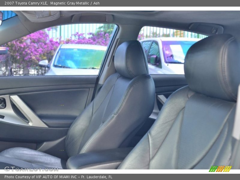 Magnetic Gray Metallic / Ash 2007 Toyota Camry XLE