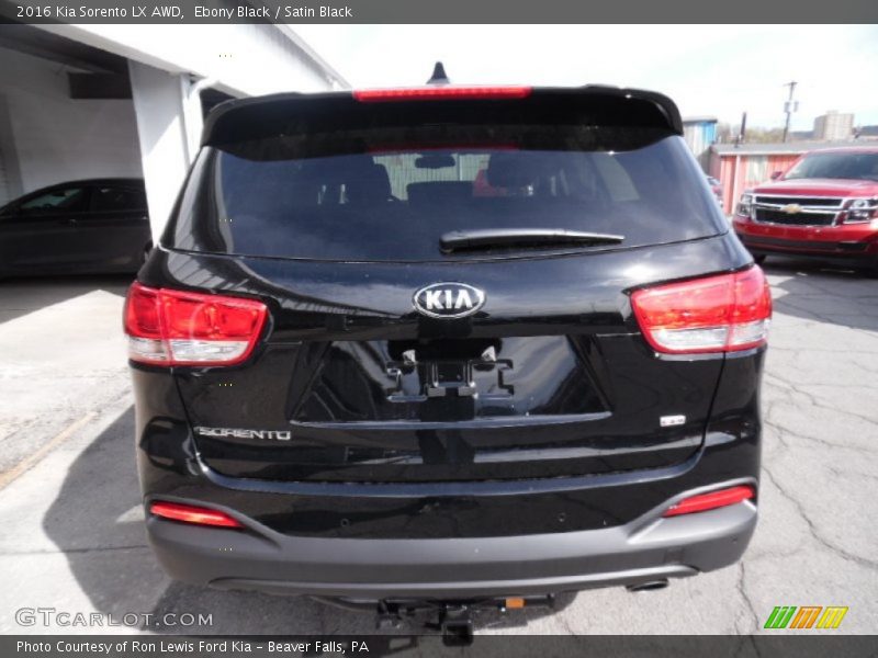 Ebony Black / Satin Black 2016 Kia Sorento LX AWD