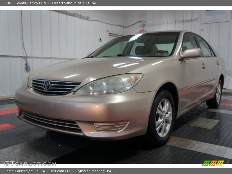 Desert Sand Mica / Taupe 2005 Toyota Camry LE V6