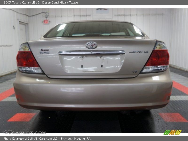 Desert Sand Mica / Taupe 2005 Toyota Camry LE V6