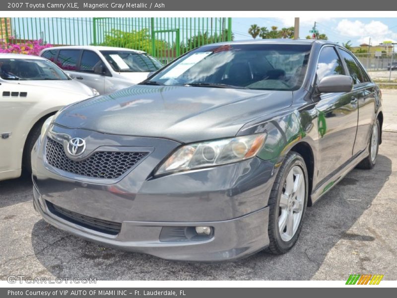 Magnetic Gray Metallic / Ash 2007 Toyota Camry XLE