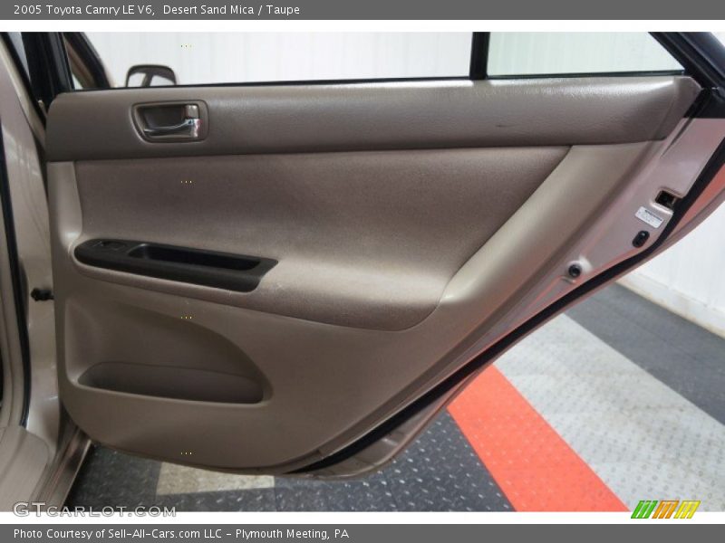 Desert Sand Mica / Taupe 2005 Toyota Camry LE V6