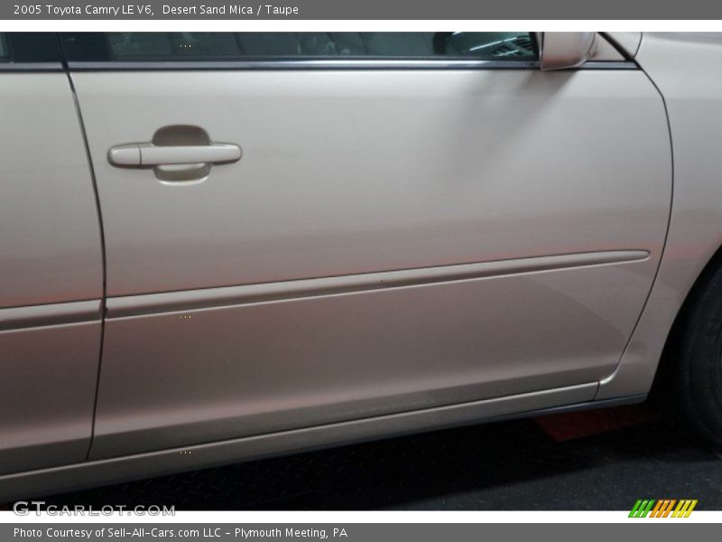 Desert Sand Mica / Taupe 2005 Toyota Camry LE V6
