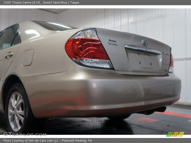 Desert Sand Mica / Taupe 2005 Toyota Camry LE V6