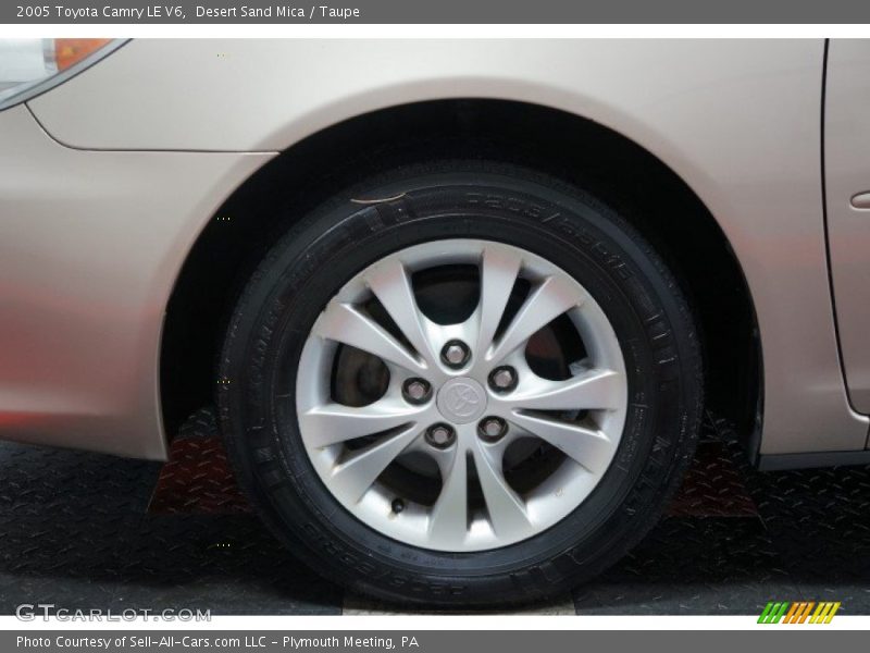  2005 Camry LE V6 Wheel