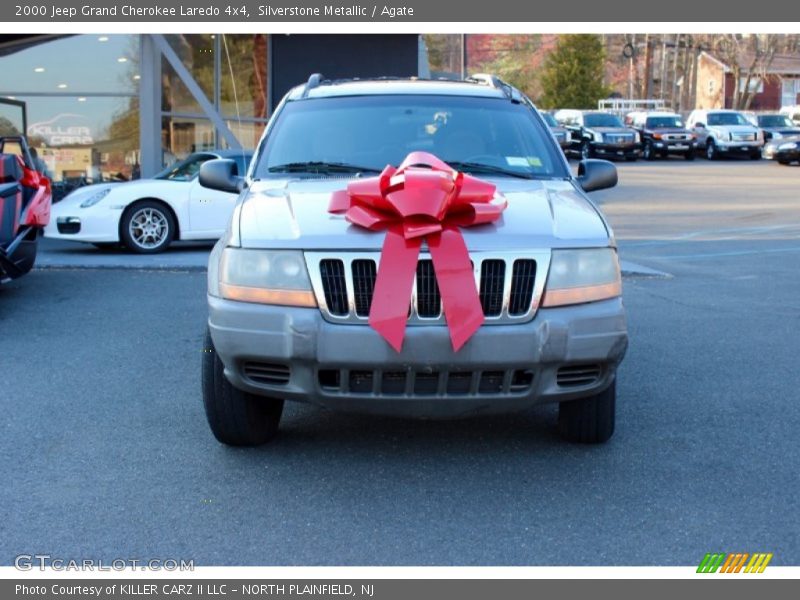Silverstone Metallic / Agate 2000 Jeep Grand Cherokee Laredo 4x4