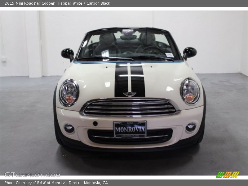 Pepper White / Carbon Black 2015 Mini Roadster Cooper