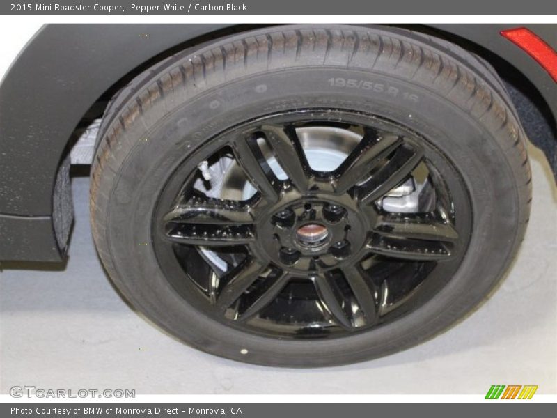 Pepper White / Carbon Black 2015 Mini Roadster Cooper