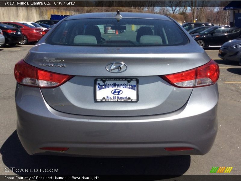 Gray / Gray 2013 Hyundai Elantra GLS