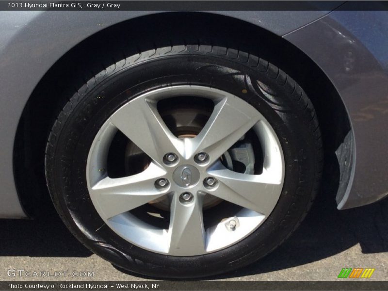 Gray / Gray 2013 Hyundai Elantra GLS