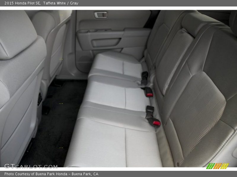Taffeta White / Gray 2015 Honda Pilot SE