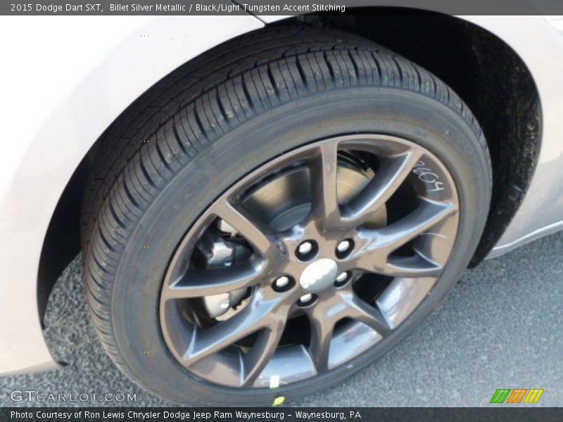 Billet Silver Metallic / Black/Light Tungsten Accent Stitching 2015 Dodge Dart SXT