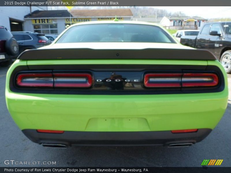 Sublime Green Pearl / Black 2015 Dodge Challenger R/T Scat Pack