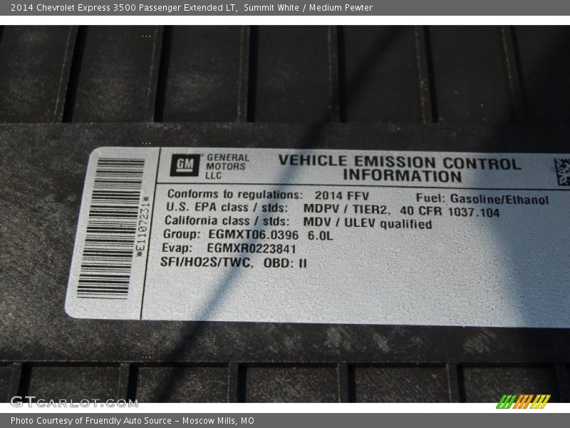 Summit White / Medium Pewter 2014 Chevrolet Express 3500 Passenger Extended LT