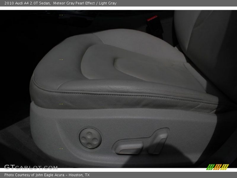 Meteor Gray Pearl Effect / Light Gray 2010 Audi A4 2.0T Sedan