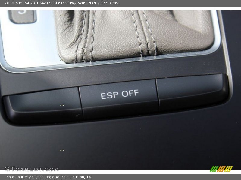 Meteor Gray Pearl Effect / Light Gray 2010 Audi A4 2.0T Sedan