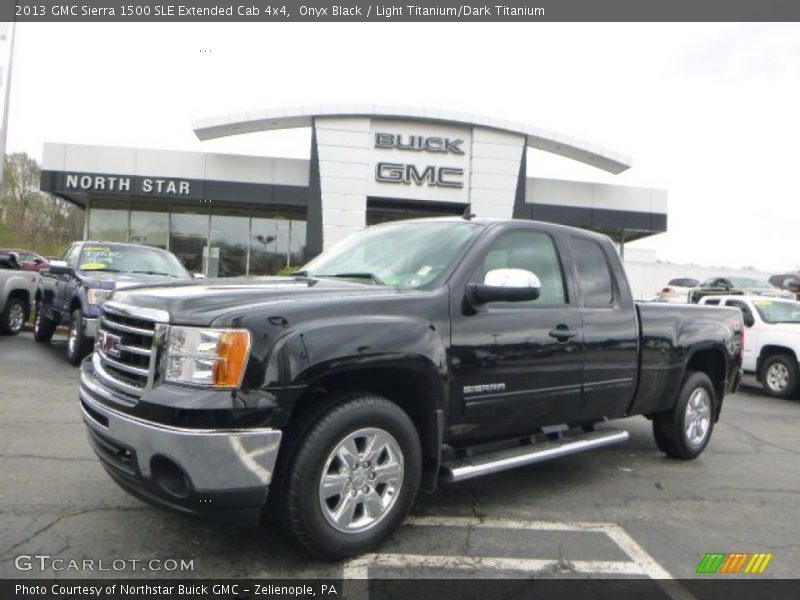 Onyx Black / Light Titanium/Dark Titanium 2013 GMC Sierra 1500 SLE Extended Cab 4x4