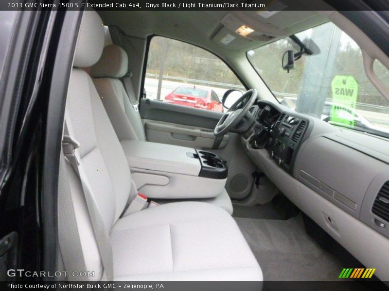 Onyx Black / Light Titanium/Dark Titanium 2013 GMC Sierra 1500 SLE Extended Cab 4x4