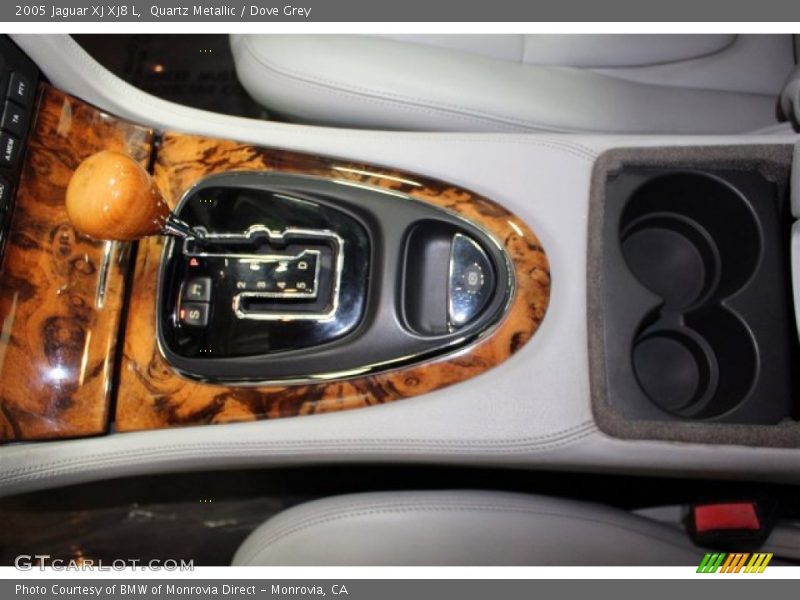 Quartz Metallic / Dove Grey 2005 Jaguar XJ XJ8 L