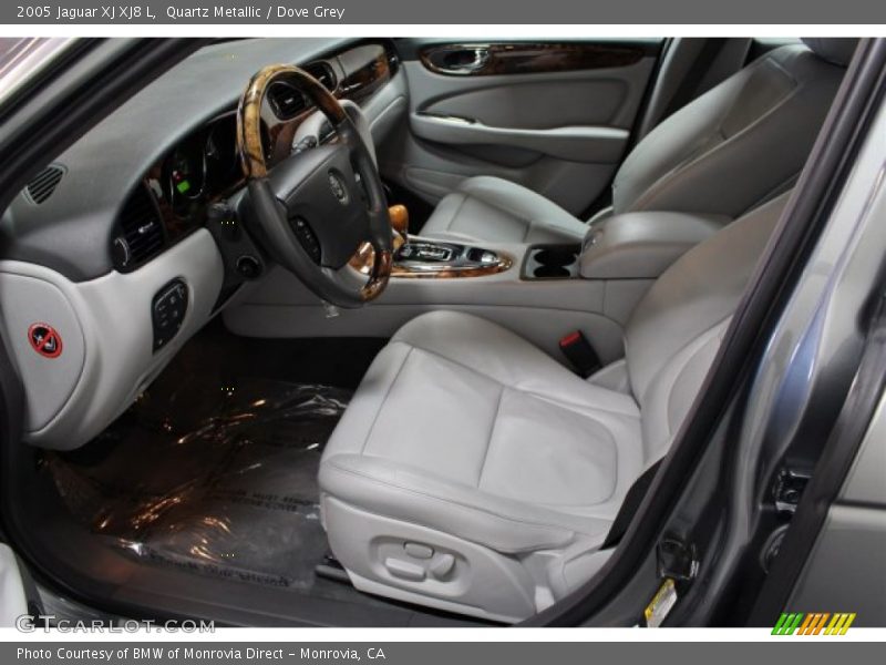 Quartz Metallic / Dove Grey 2005 Jaguar XJ XJ8 L