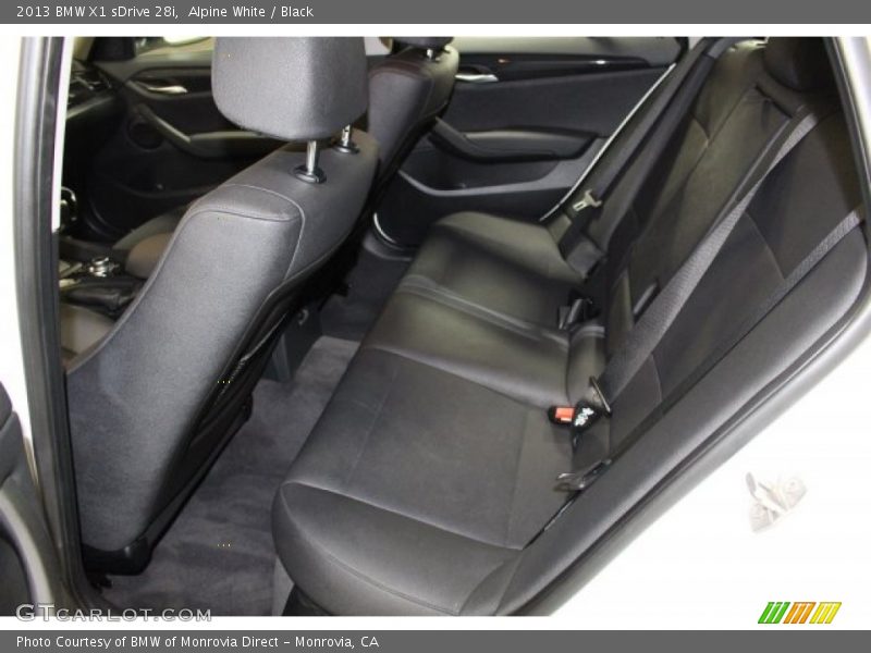 Alpine White / Black 2013 BMW X1 sDrive 28i