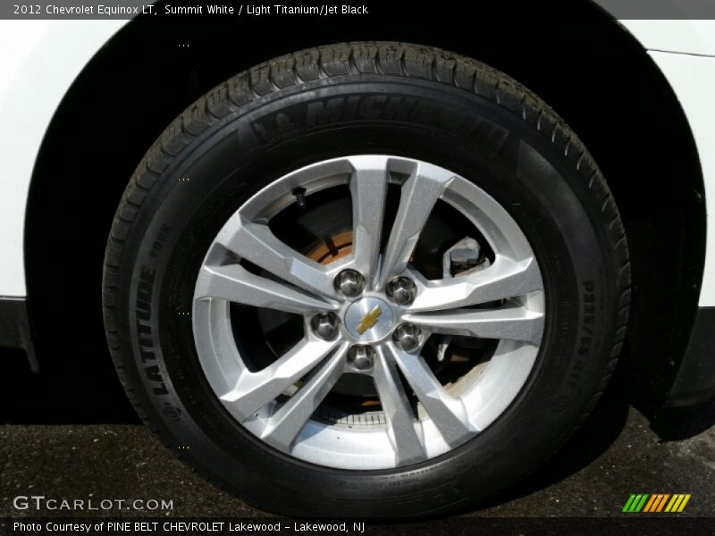 Summit White / Light Titanium/Jet Black 2012 Chevrolet Equinox LT
